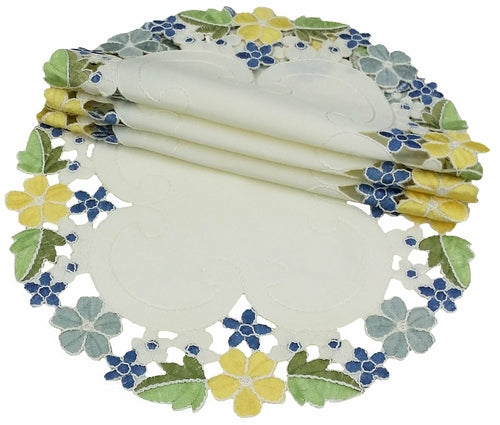 XD101812 Fancy Flowers Doilies, Set of 4