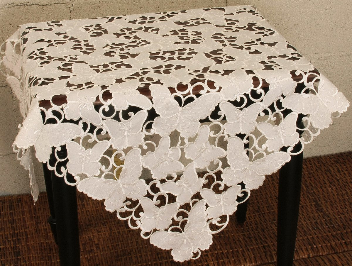 XD14009 Mariposa Table Topper, 34"x34"